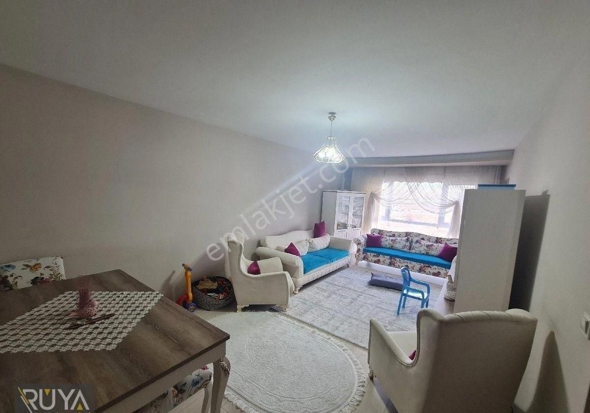 Rüya'dan Yeşilova Mah/bağımsız Mutfak/2+1/ebeveyn Banyolu/ara Kat Acil Satılık