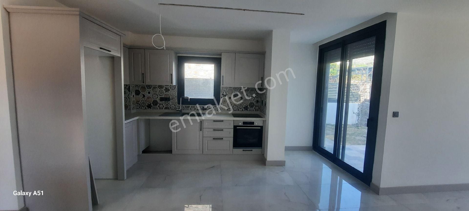 Bodrum Gümüşlük Te Satılık 3+1 Havuzlu Villa - Görsel 3