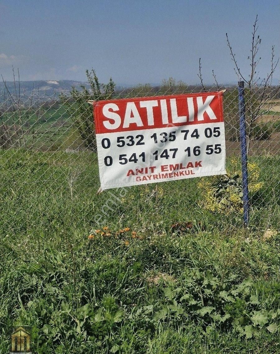 Anıt Emlaktan Pazarcı Mahallesinde Satılık Tarla