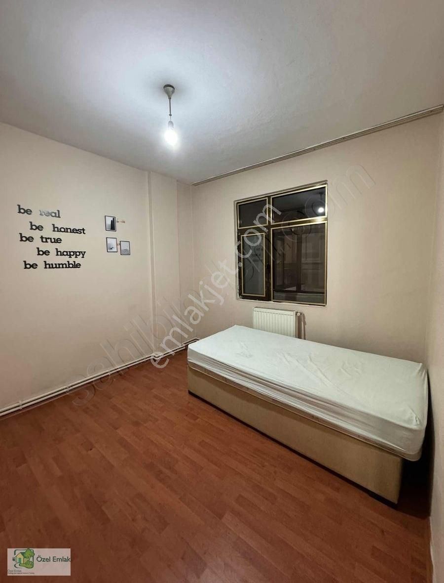 Cadde Üstü Kiralık 3+1 Daire