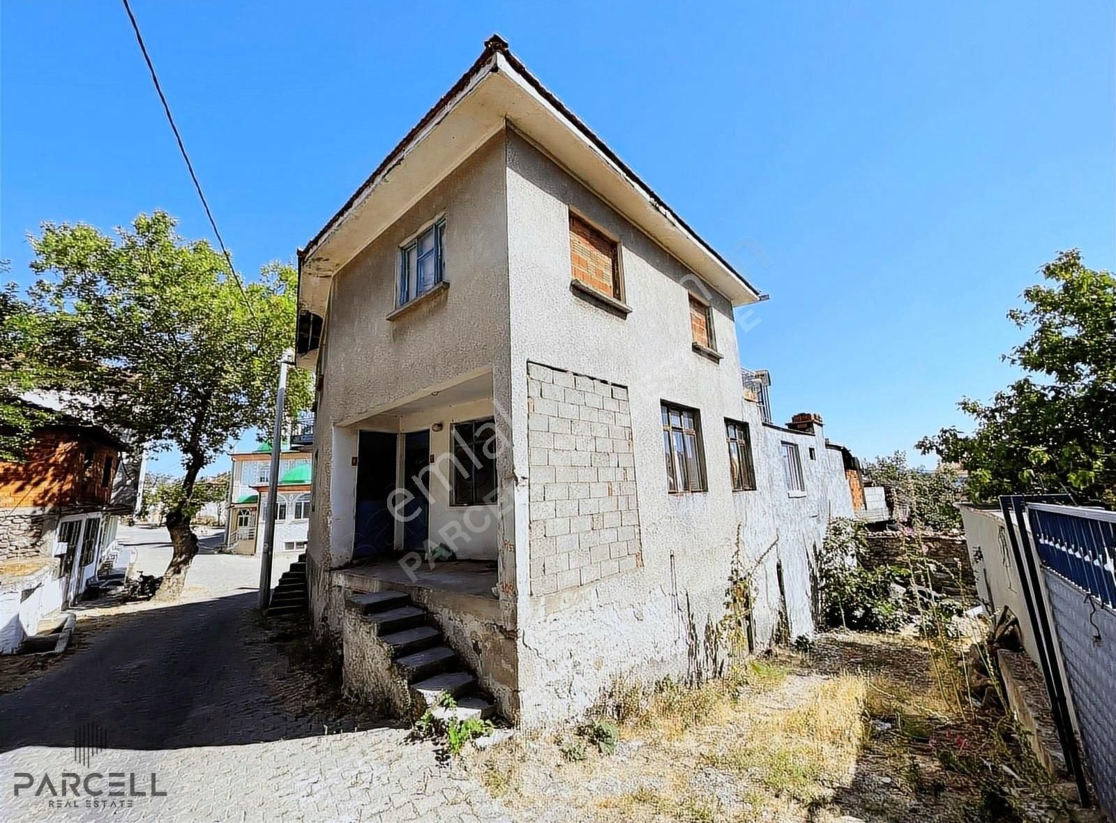 Balıkesir Bigadiç Turfullar Mh. Satılık Komple Bina - Görsel 15