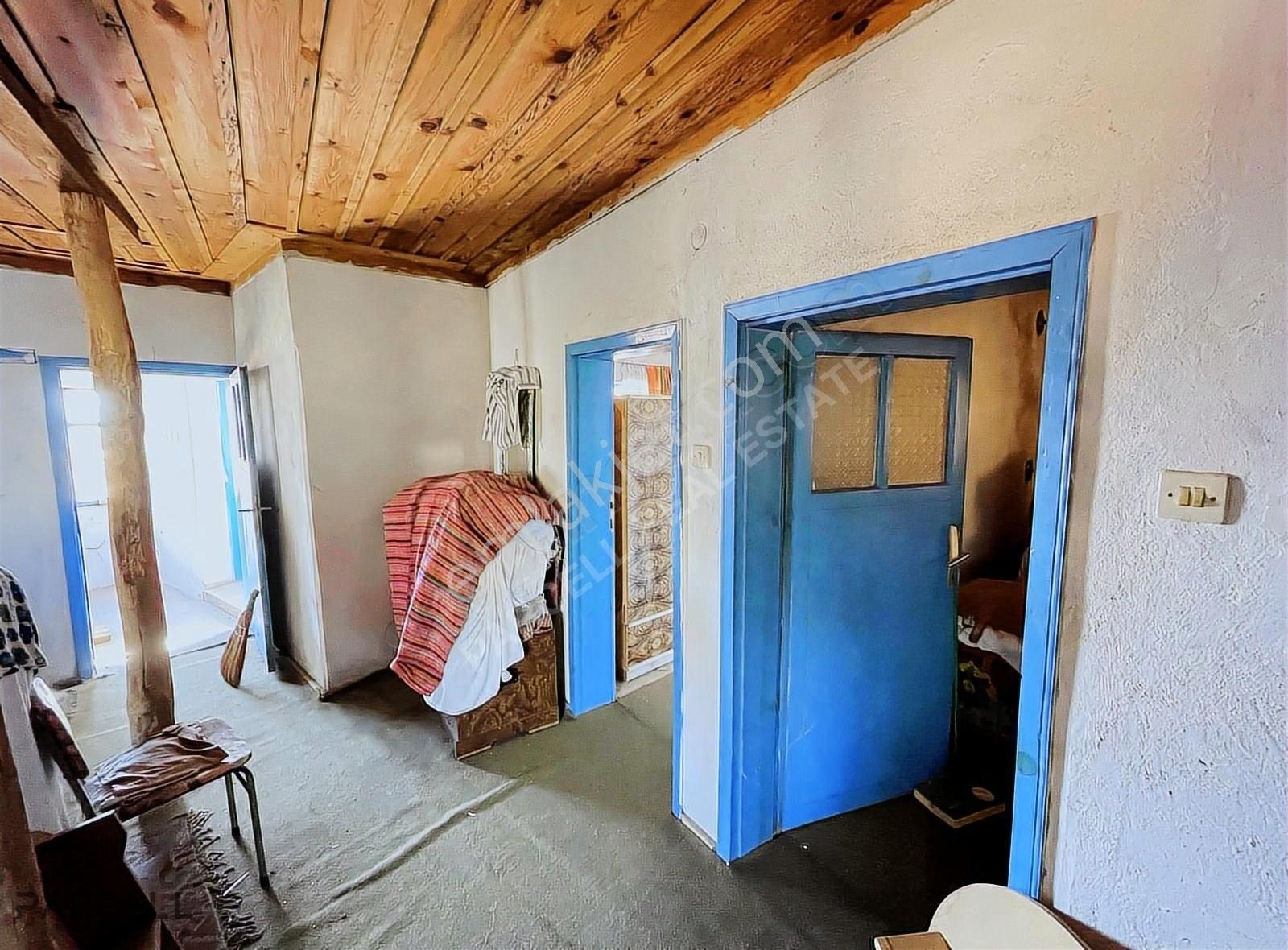 Balıkesir Bigadiç Turfullar Mh. Satılık Komple Bina - Görsel 30