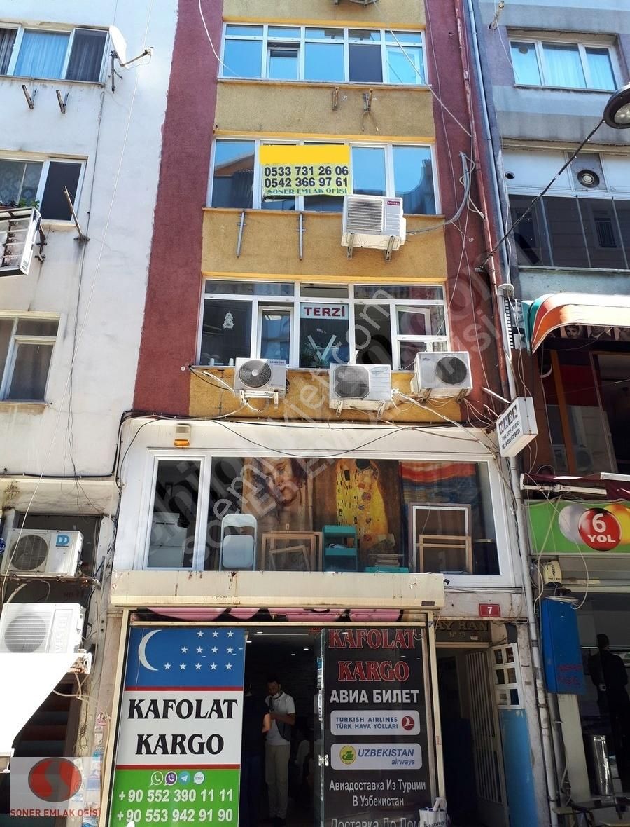 Kadıköy Sögütlüçeşme Caddesinde Satılık İş Yeri