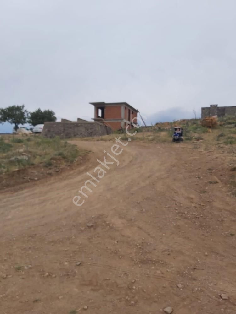 Çanakkale Ayvacık Çamköyde Satılık İmarlı Arsa.