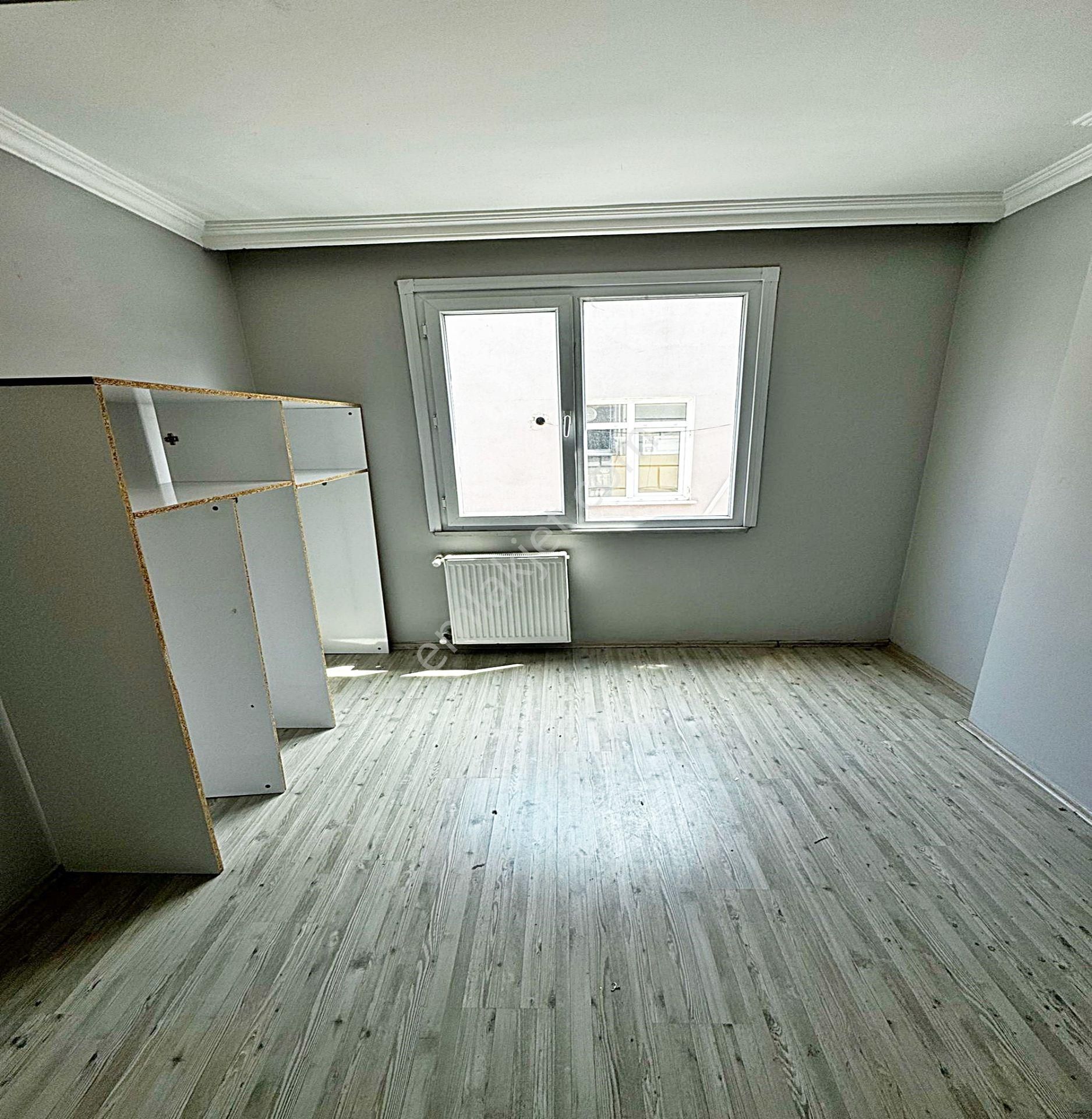 Metrobüse Yakın 2+1 Yeni Bina 110m2 İskanlı Merkezi Konumda Satılık Daire - Görsel 19