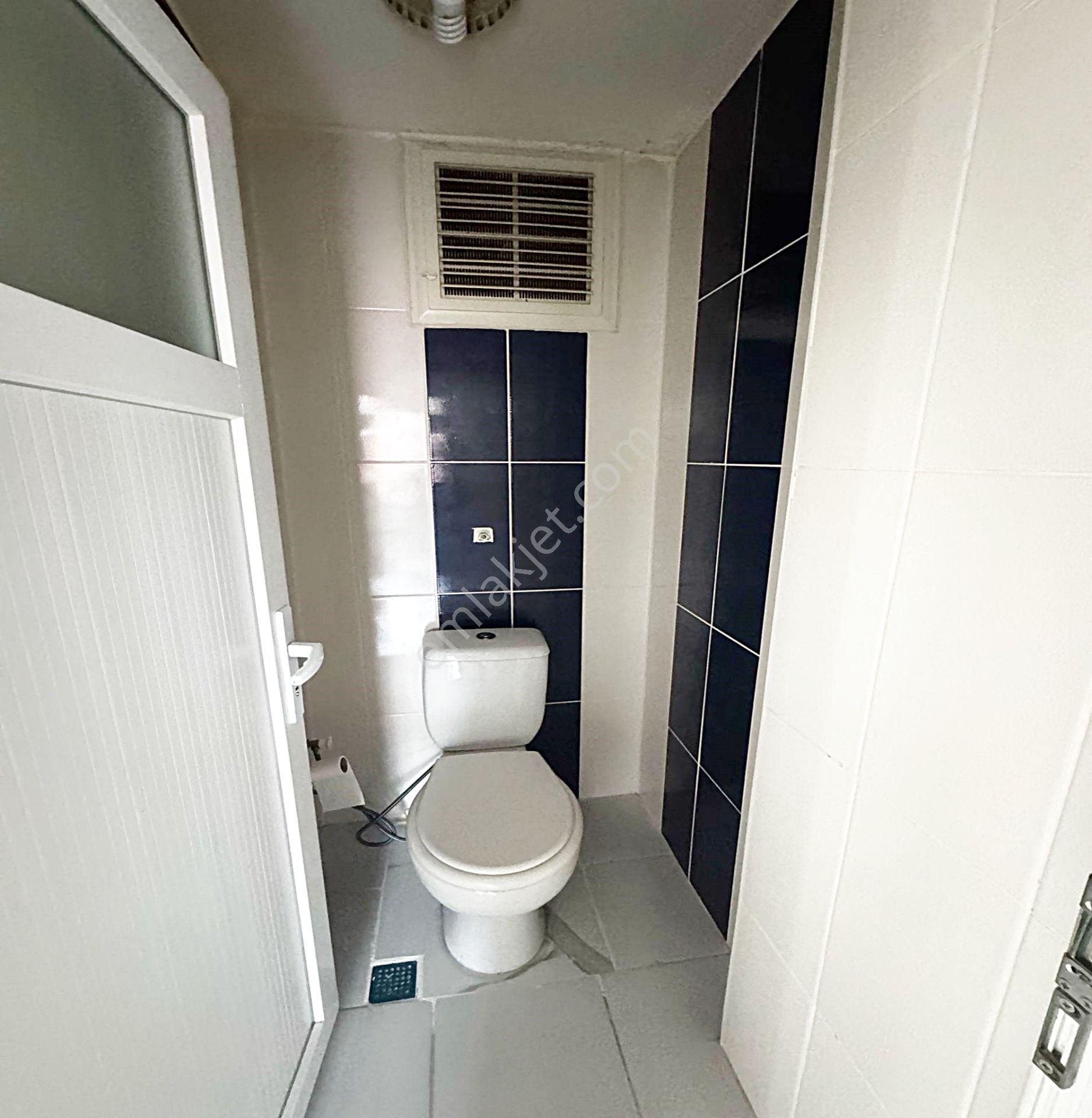 Metrobüse Yakın 2+1 Yeni Bina 110m2 İskanlı Merkezi Konumda Satılık Daire - Görsel 14