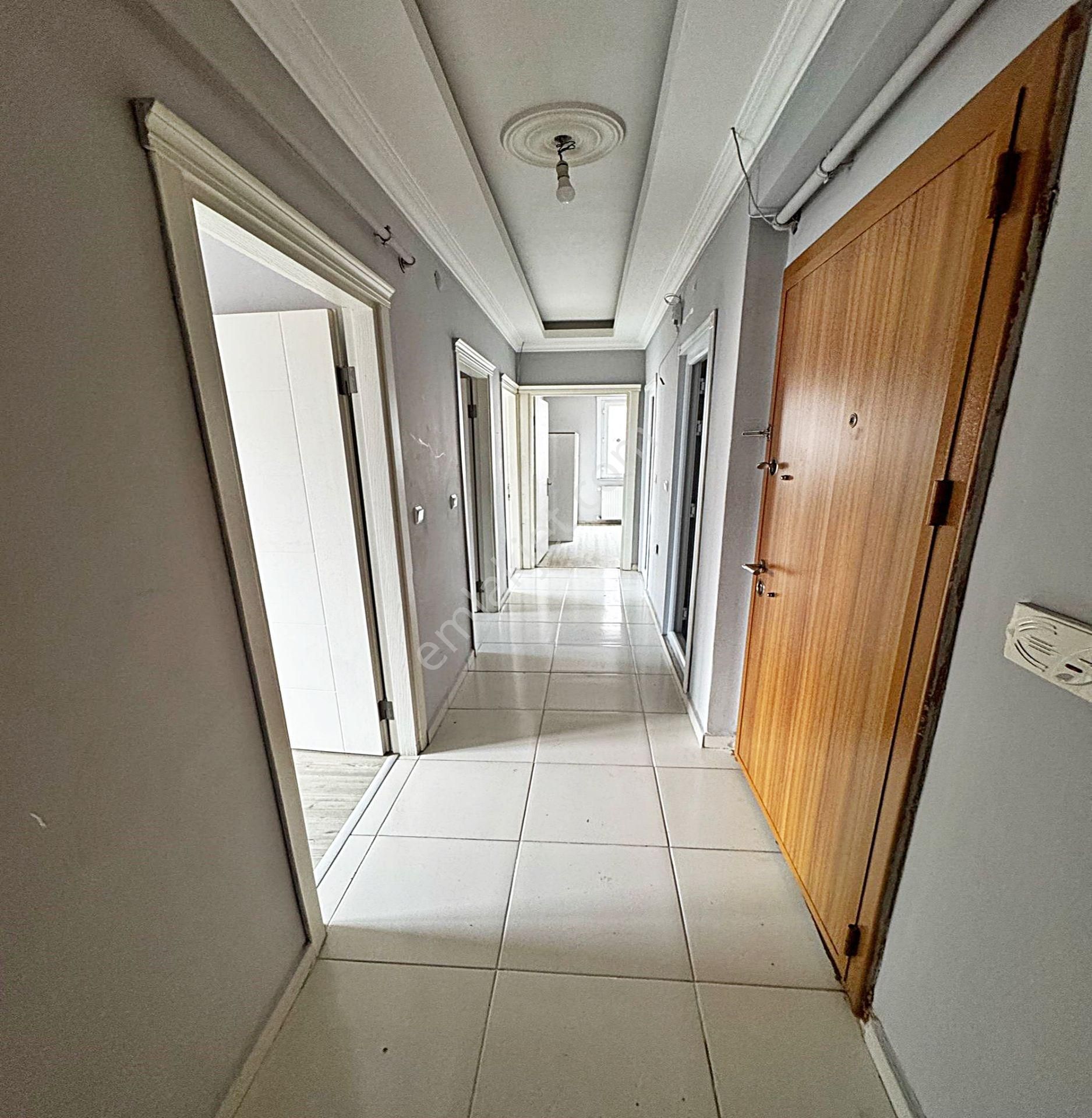 Metrobüse Yakın 2+1 Yeni Bina 110m2 İskanlı Merkezi Konumda Satılık Daire - Görsel 5