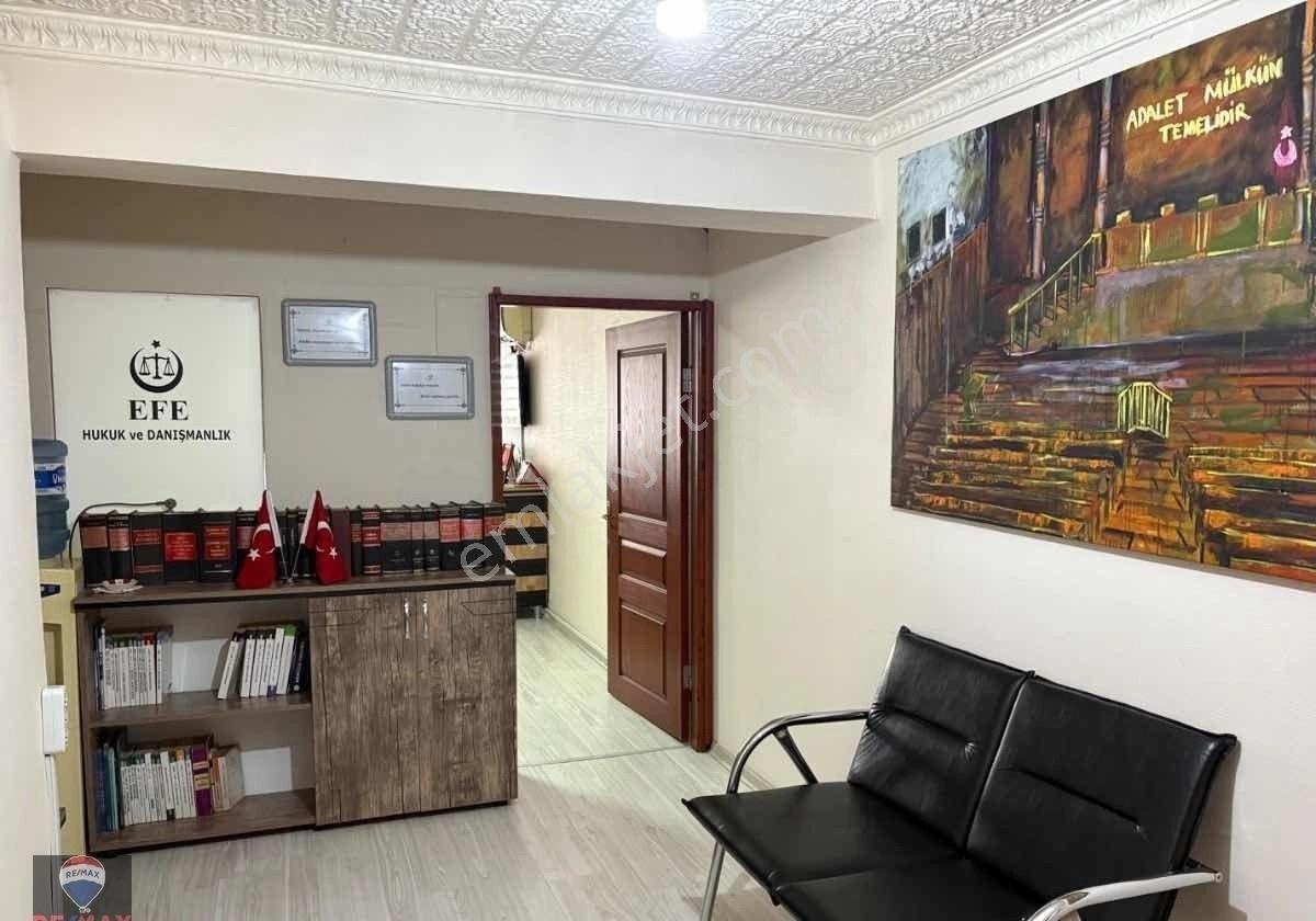 Kemeraltı Konak Elhamra Işhanında Asansörlü Wc Lı Satılık Ofıs - Görsel 15