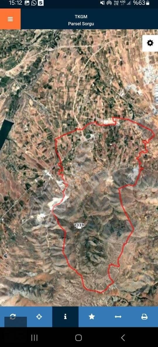 Yeşilyurt Cafanada Eski Köyün Üst Yamacında Satılık Arazi
