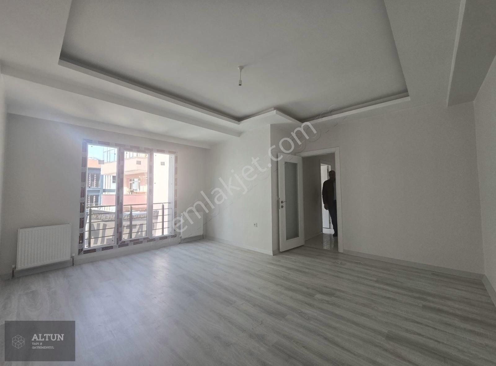 Ambarlı Sitelerde Acil Satılık Sıfır 2+1 Kelepir Arakat Daire