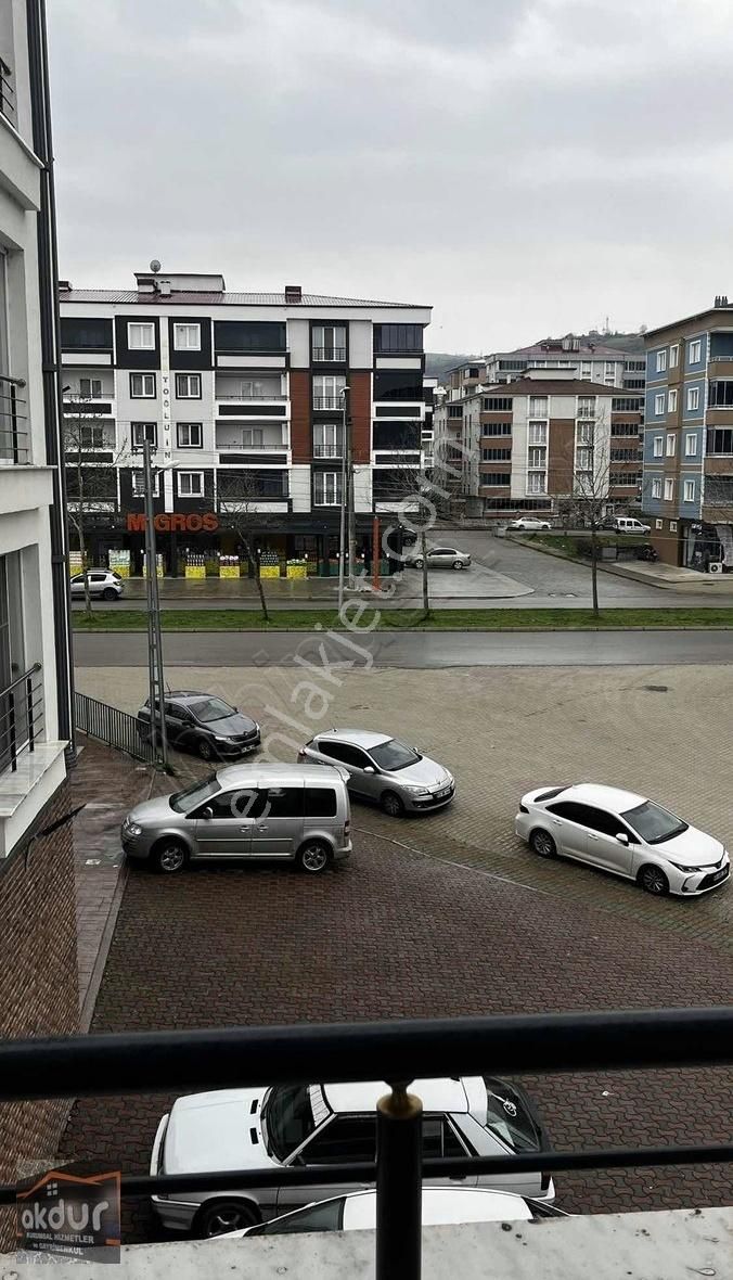 Akdur'dan Tekkeköy'de Satılık 3+1 Daire