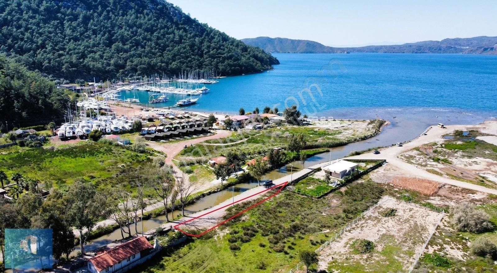 Sky'dan Marmaris Turgut'ta 686 Metrekare Satılık Arsa