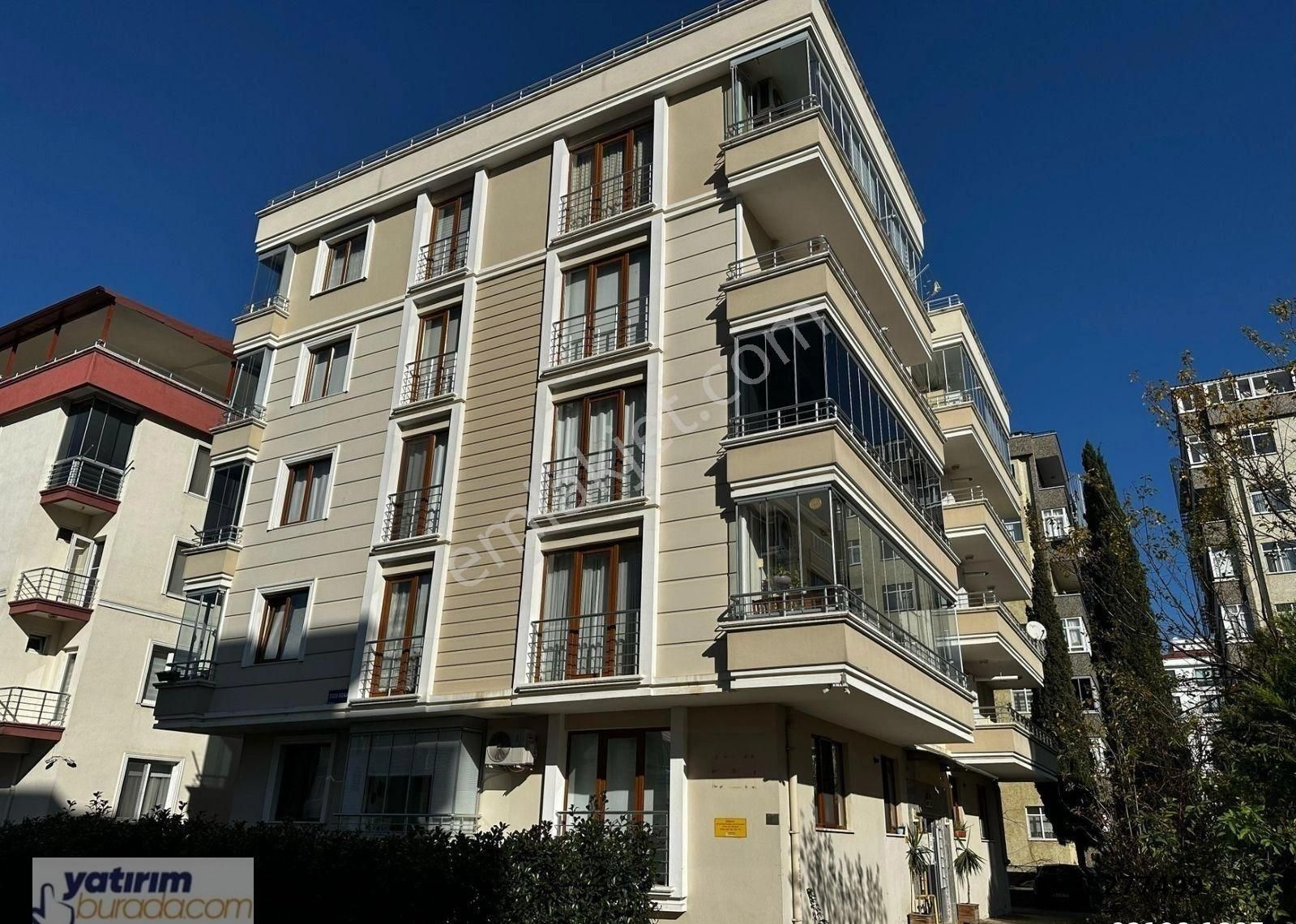 Atakent Mah. Anayola Yakın Tramvay Altında Satılık 3+1 Daire