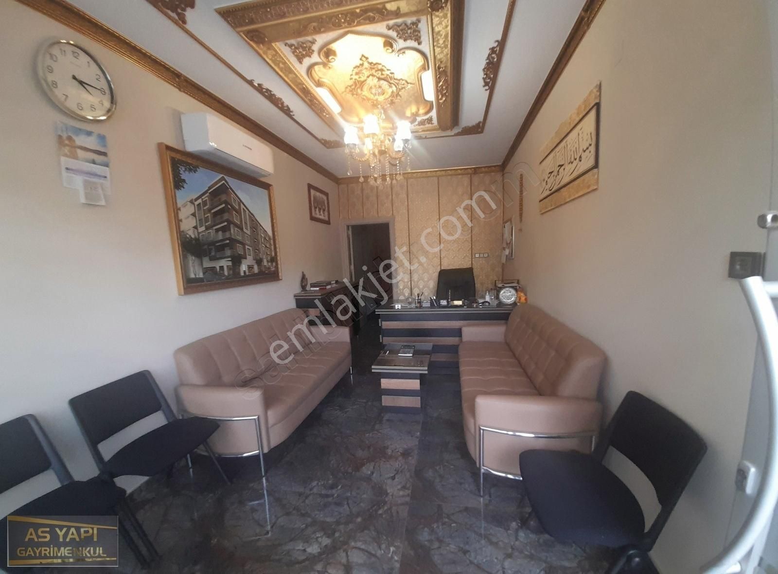 Manisa Şehzadeler Arda Mah Önü Açık Parka Bakan İş Yeri