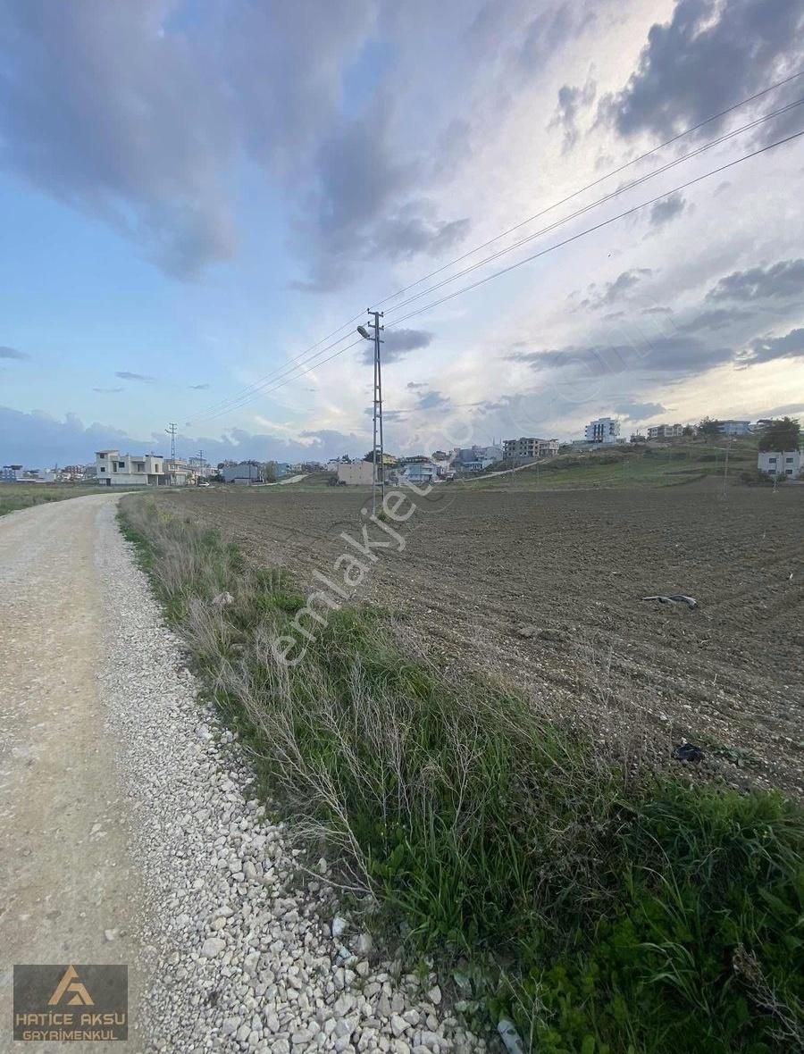 Özaksu Emlaktan Satlık 450 Metre Cadde Üzeri Arsa