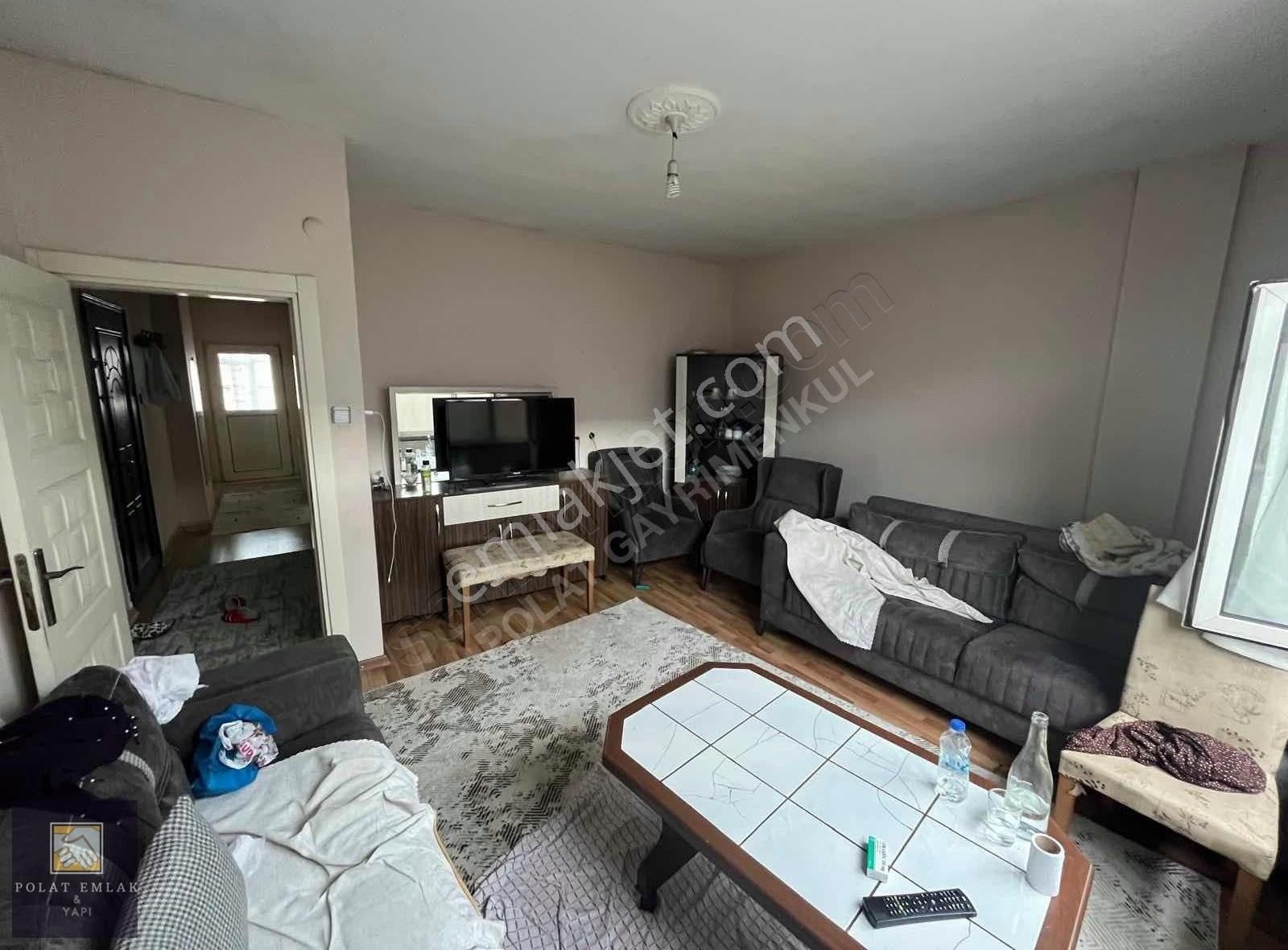 Kiralık Daire-full Esyalı- 2+1-balkonlu-2 Wc -