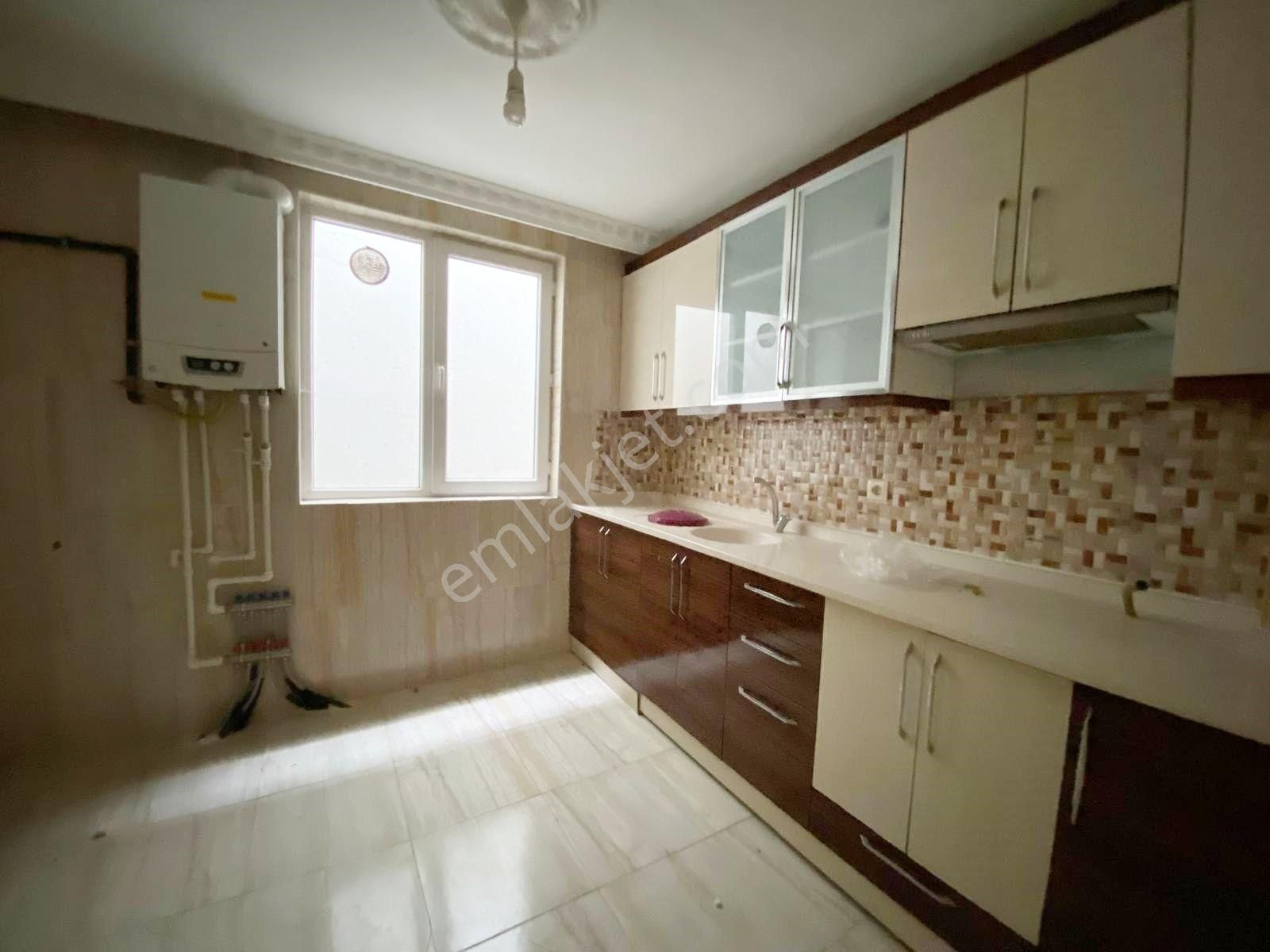 Baglum Karakaya Mahalesınde Kıralık 1+1 Daire