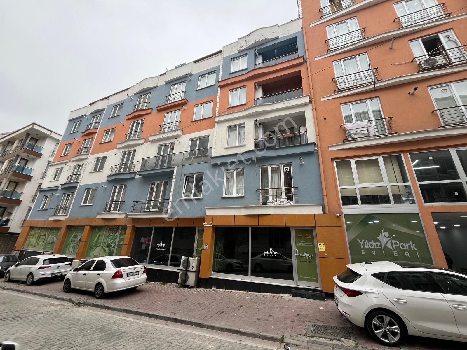 Esenyurtta Eşyalı Kiralık 1+1 Daire