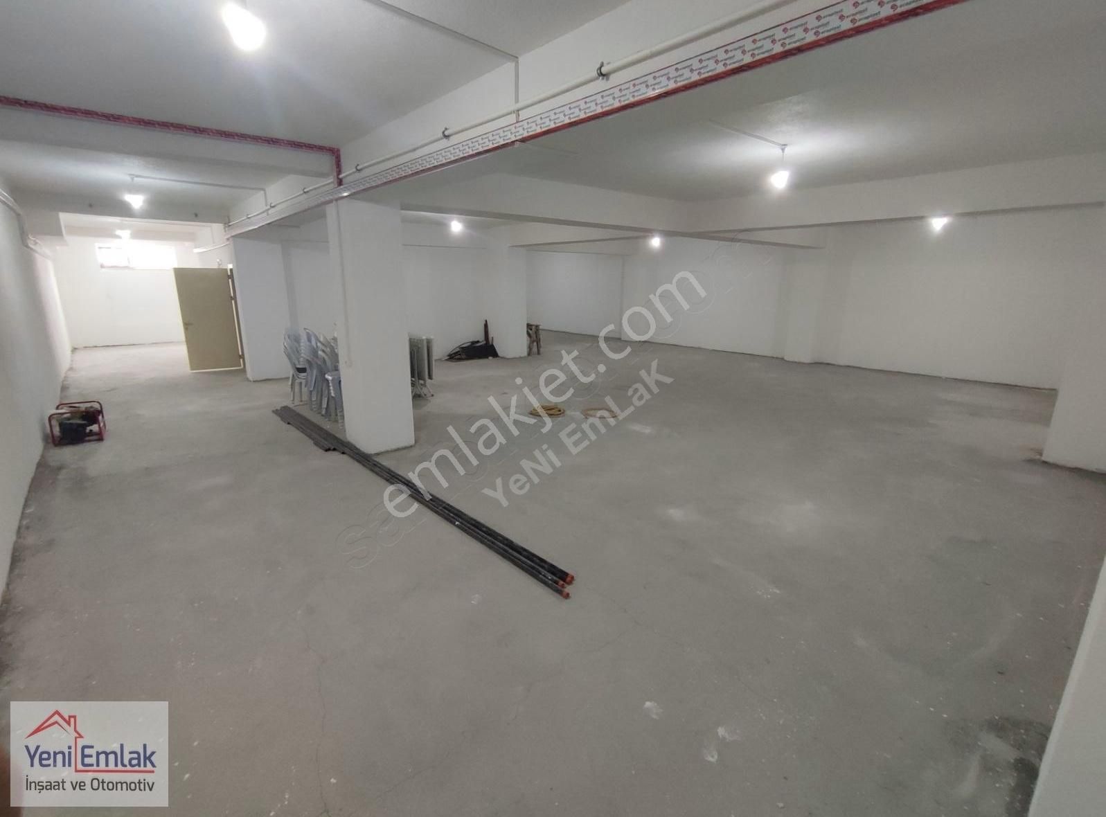 Yeni'den 350 M2 Metroya Ulasıma Yakın Kot2 De Kiralık