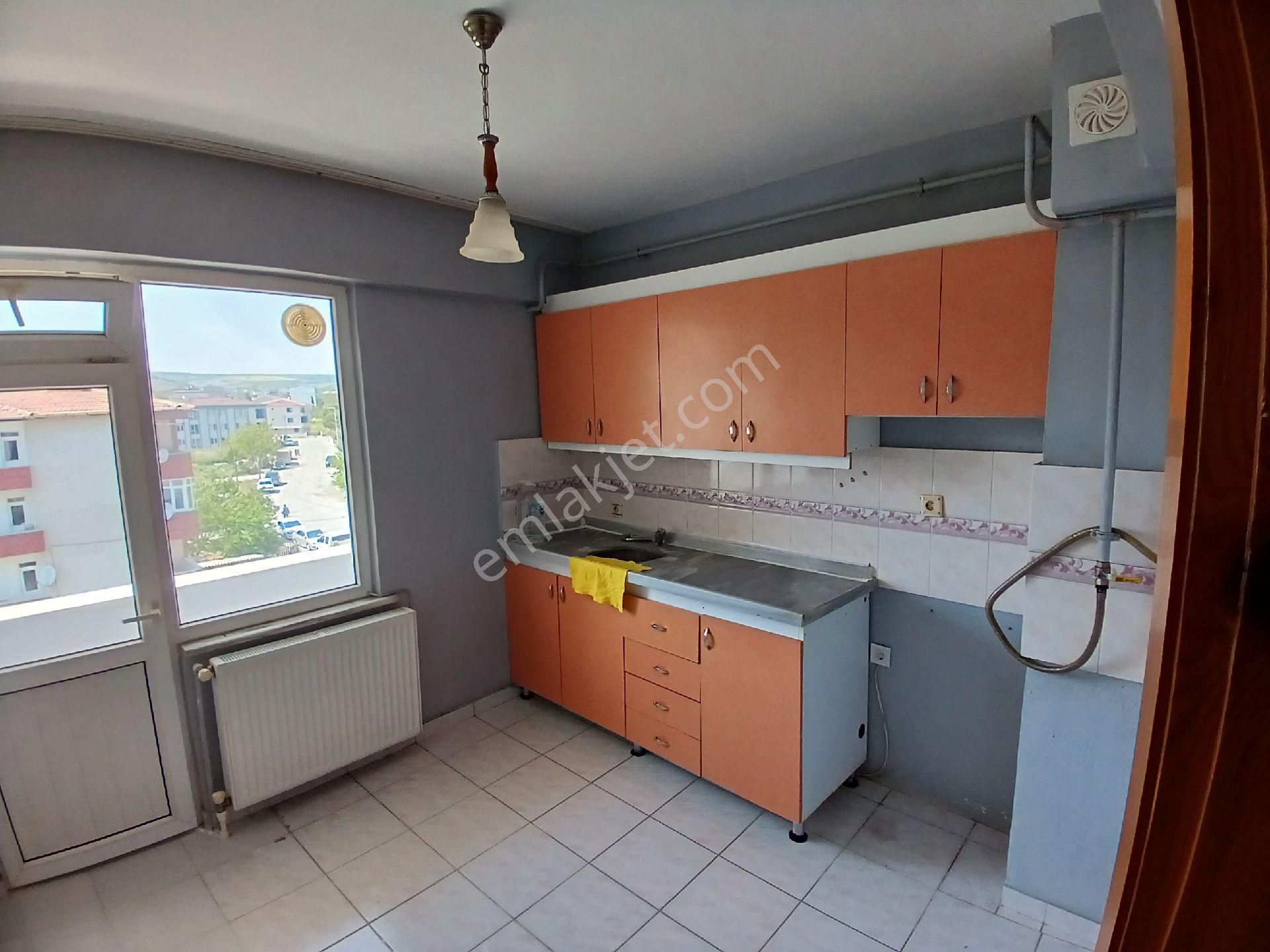 Tekirdağ Altınova Da Kiralık 3+1 Geniş Daire - Görsel 30