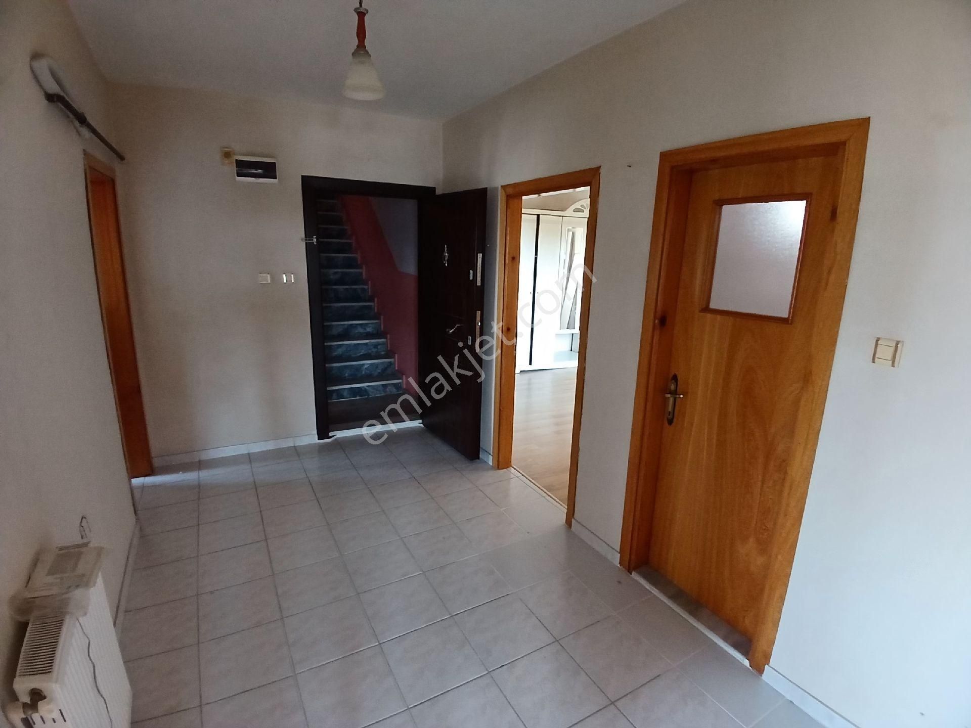 Tekirdağ Altınova Da Kiralık 3+1 Geniş Daire - Görsel 21