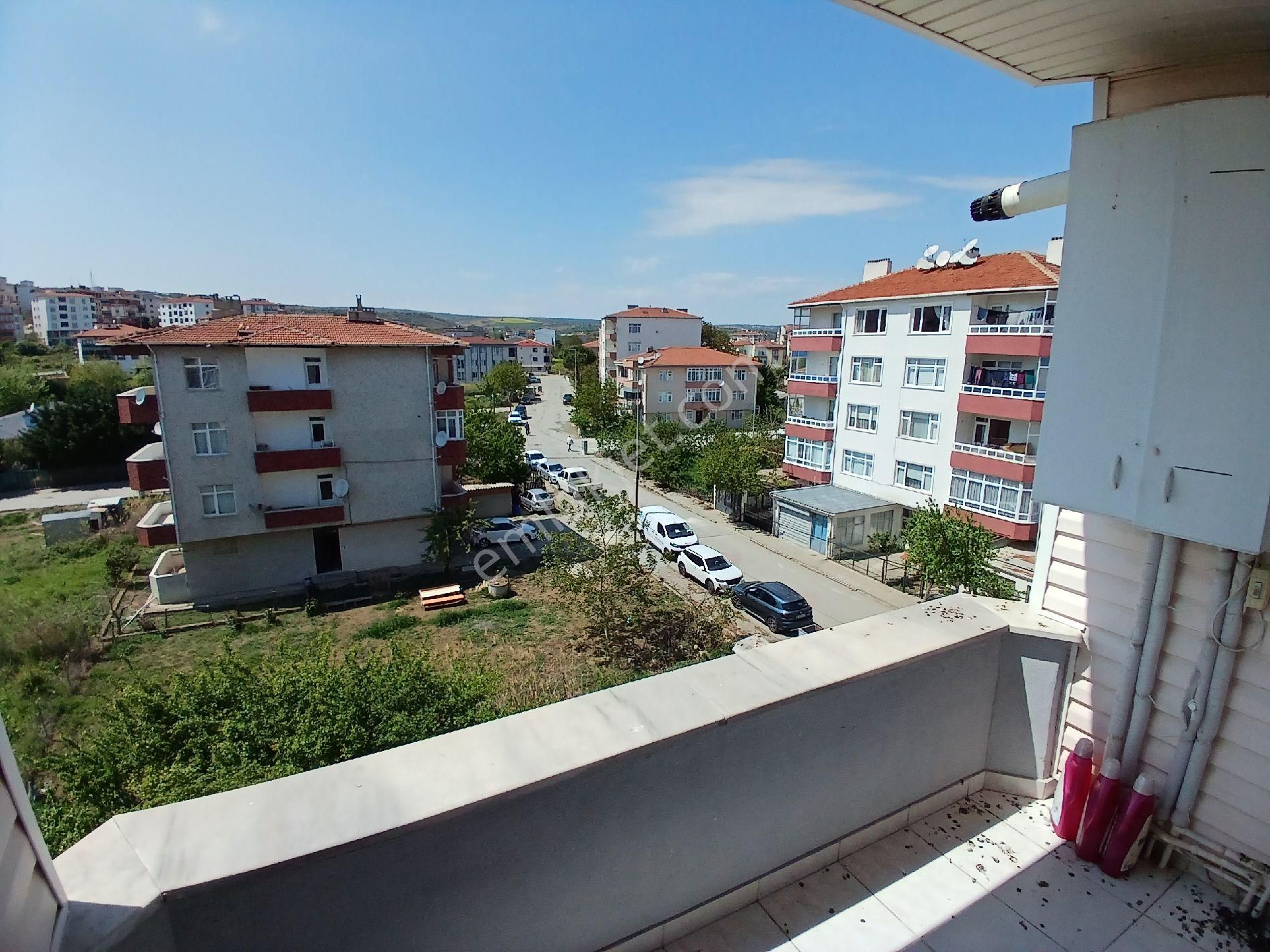 Tekirdağ Altınova Da Kiralık 3+1 Geniş Daire - Görsel 29