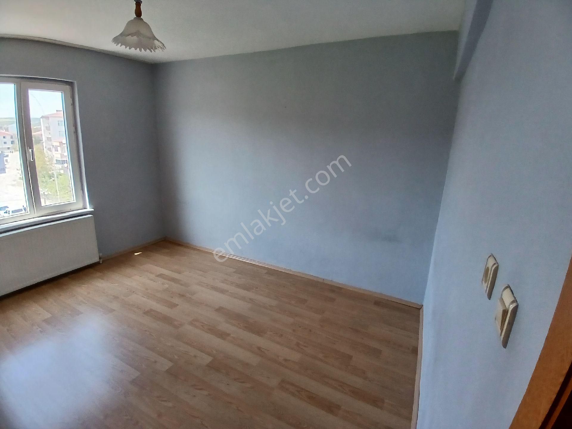 Tekirdağ Altınova Da Kiralık 3+1 Geniş Daire - Görsel 31