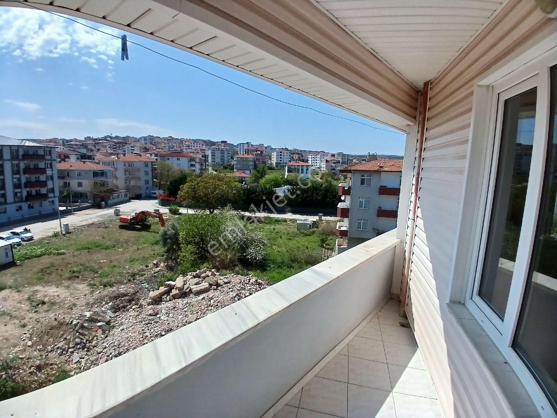 Tekirdağ Altınova Da Kiralık 3+1 Geniş Daire - Görsel 23