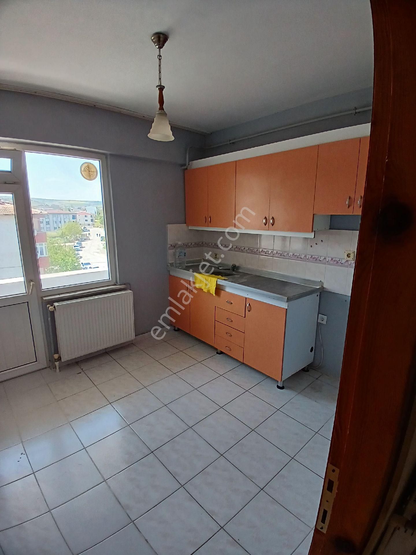 Tekirdağ Altınova Da Kiralık 3+1 Geniş Daire - Görsel 10