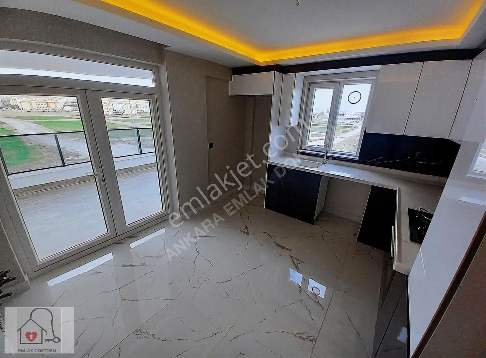 Yenikent Stad Yakını Lüks 4+1 Full Yapılı Sıfır Daire