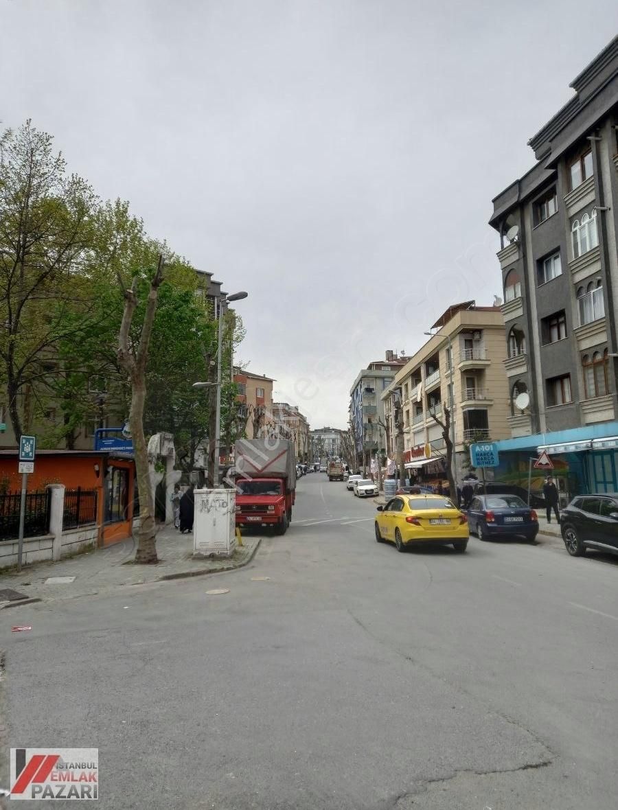 Gumuspala 40m2 Kiralik Mağza