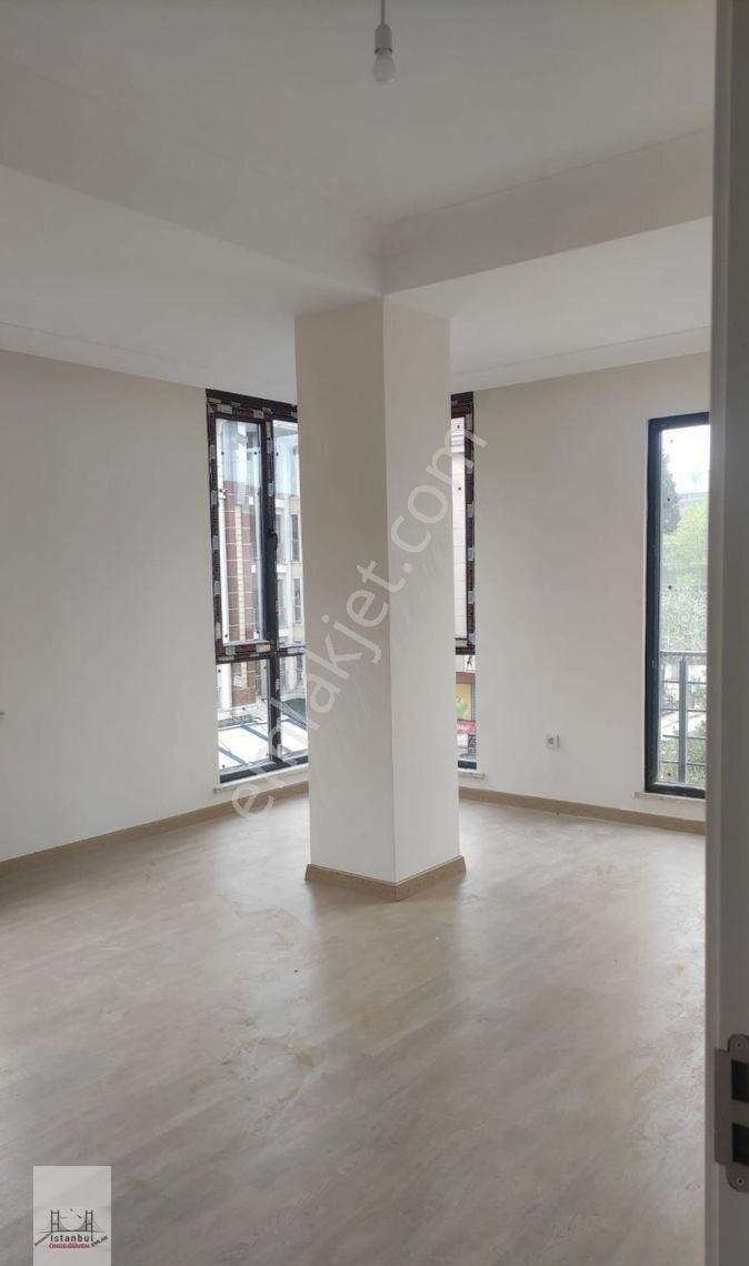 Bakırköy Z.baba Da Yücetarla Caddesi Üzerinde Sıfır Kat 3 2+1 - Görsel 16