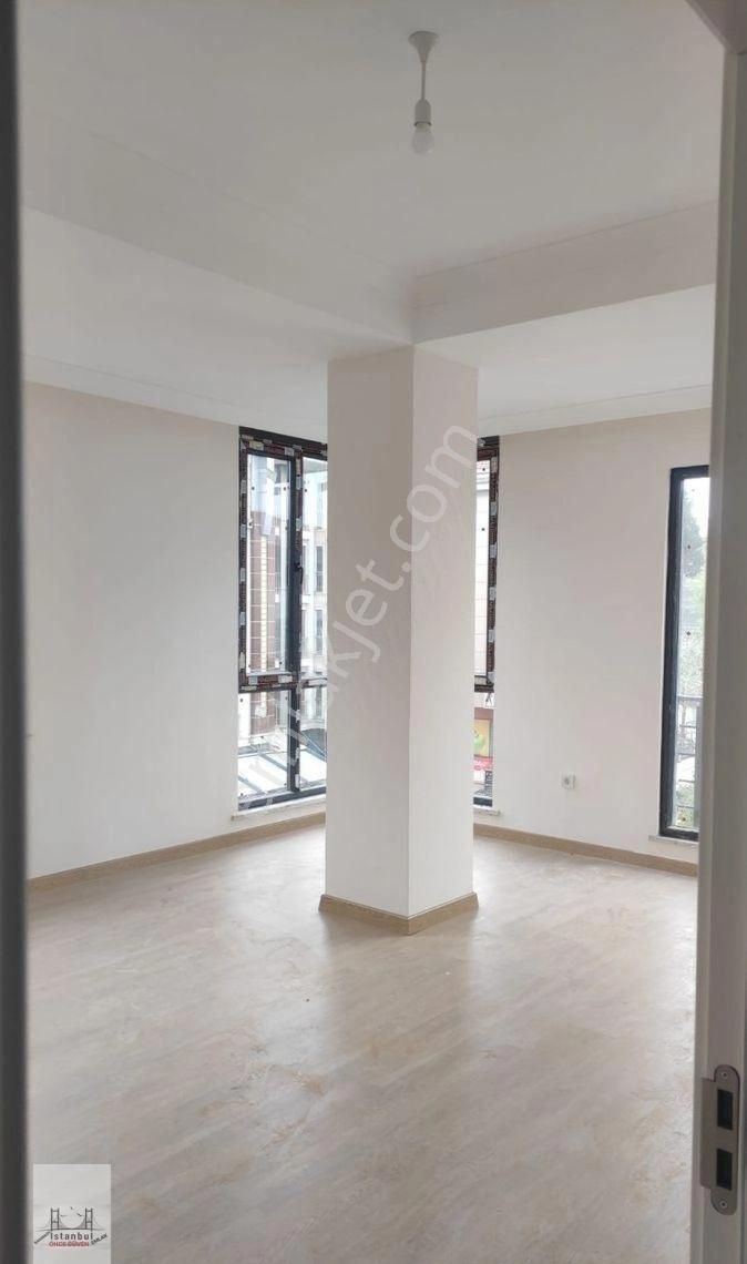 Bakırköy Z.baba Da Yücetarla Caddesi Üzerinde Sıfır Kat 3 2+1 - Görsel 29