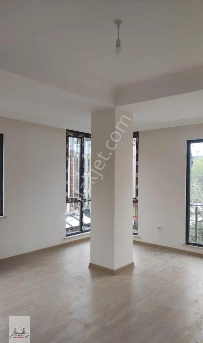 Bakırköy Z.baba Da Yücetarla Caddesi Üzerinde Sıfır Kat 3 2+1 - Görsel 26