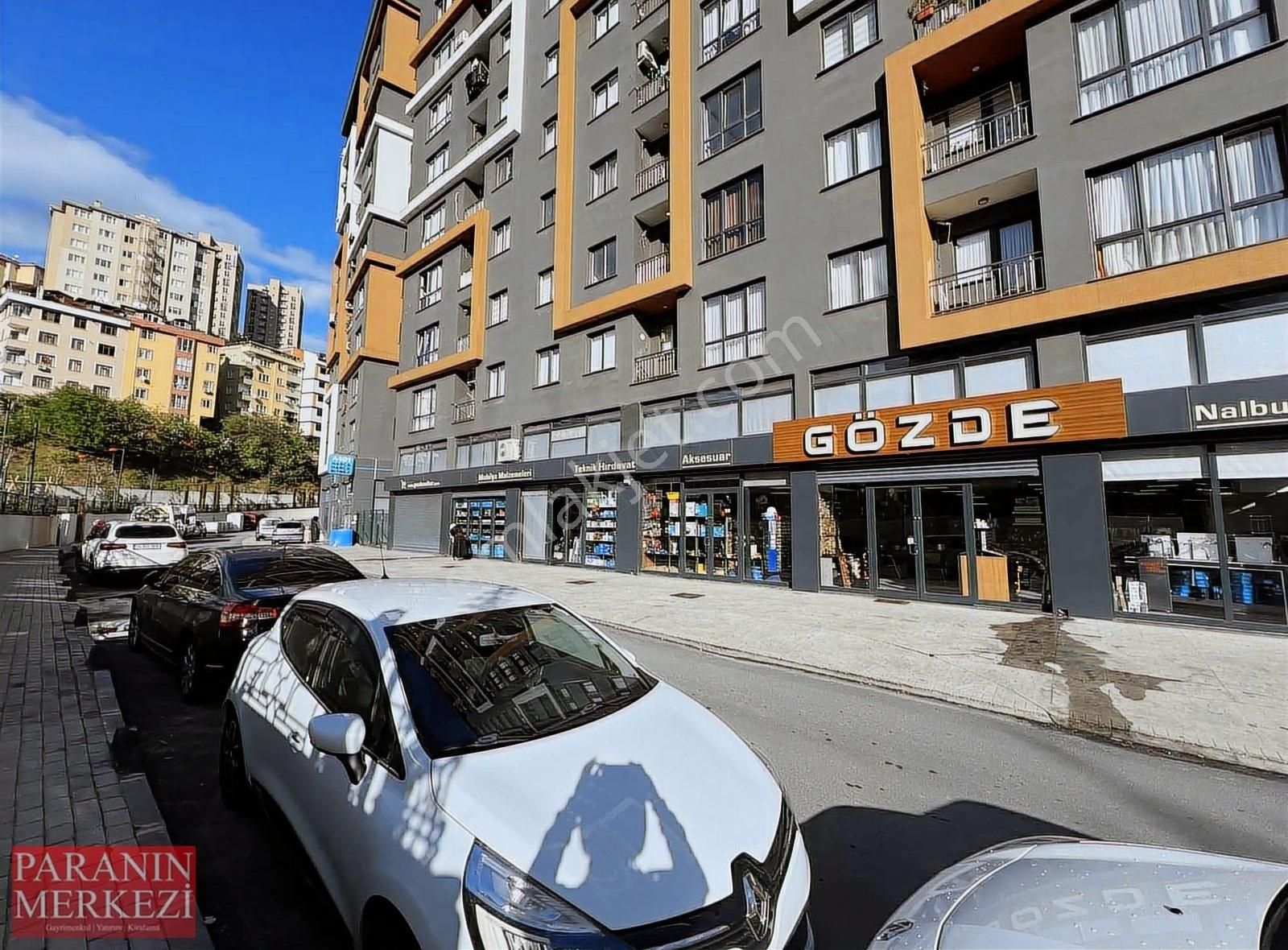 Anıl Park Evlerı İstanbul'da A Blok 5 Kat Satılık 2+1 Daire