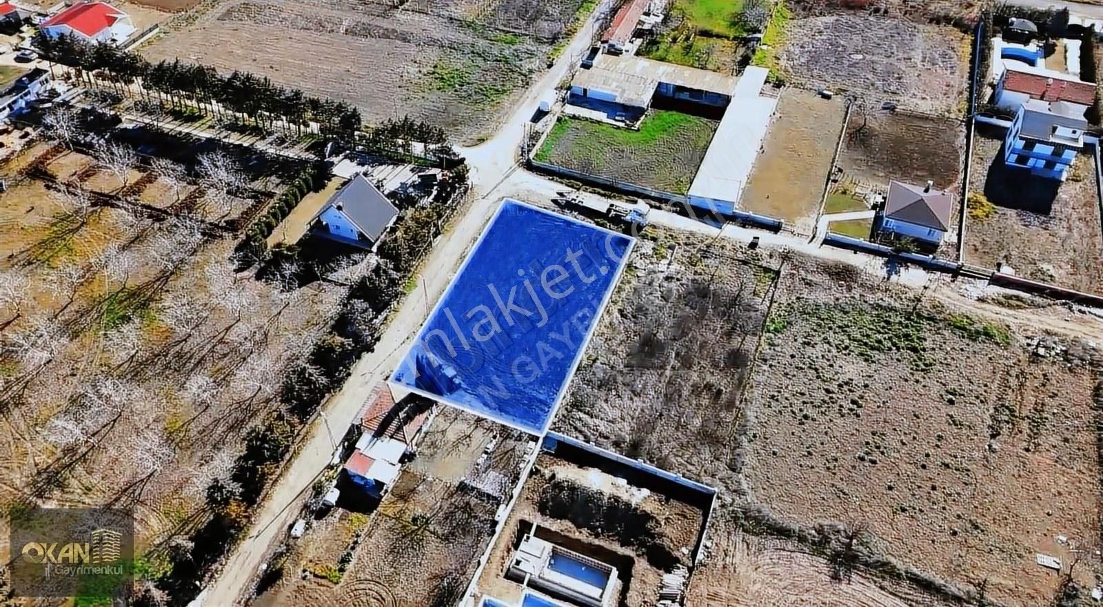 Silivri Gümüşyaka'da Satılık 1071 Villa İmarlı Arsa
