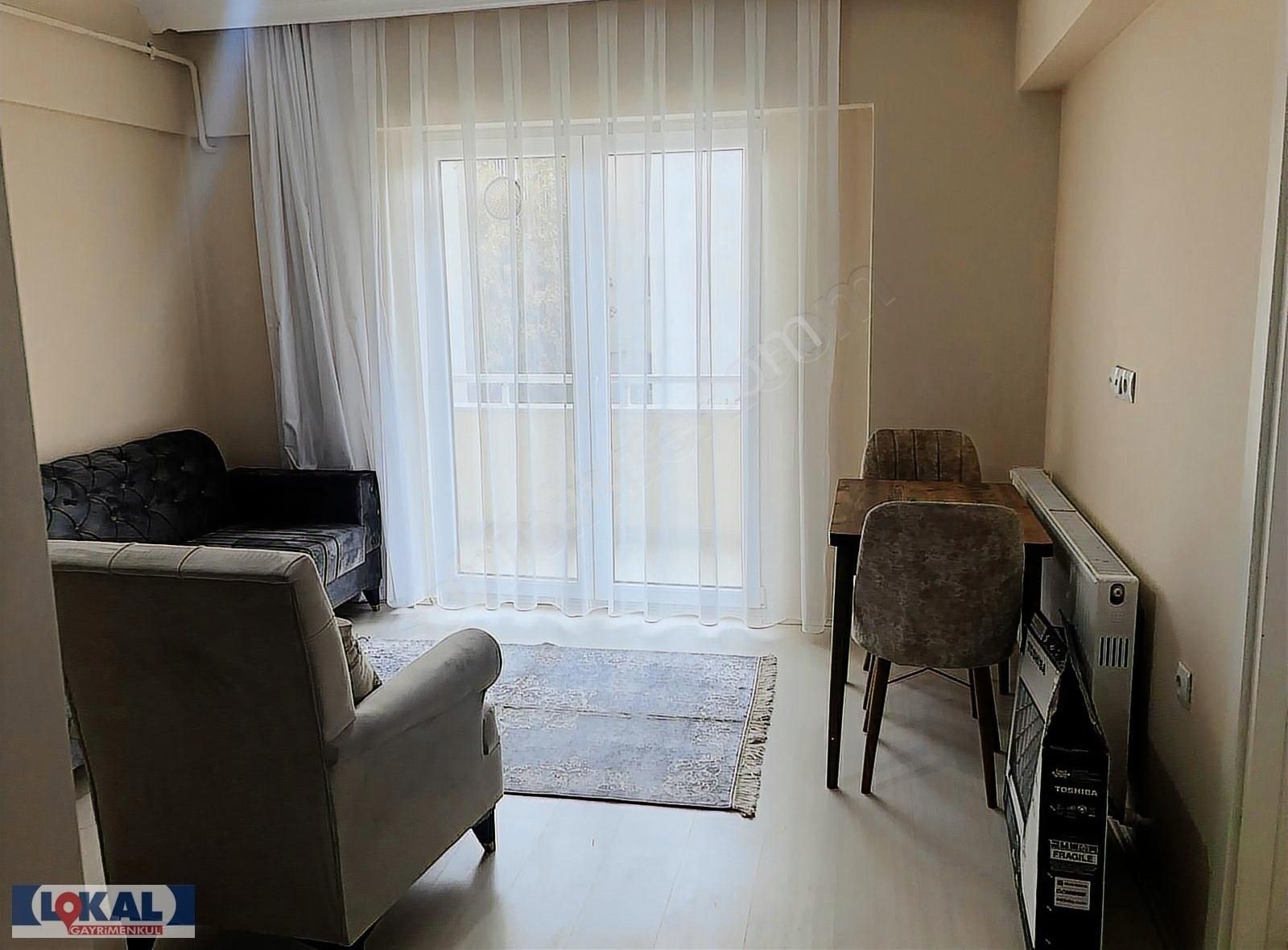 Lokal'den Çınar Konutlarında Kiralık Eşyalı 1+1 Daire