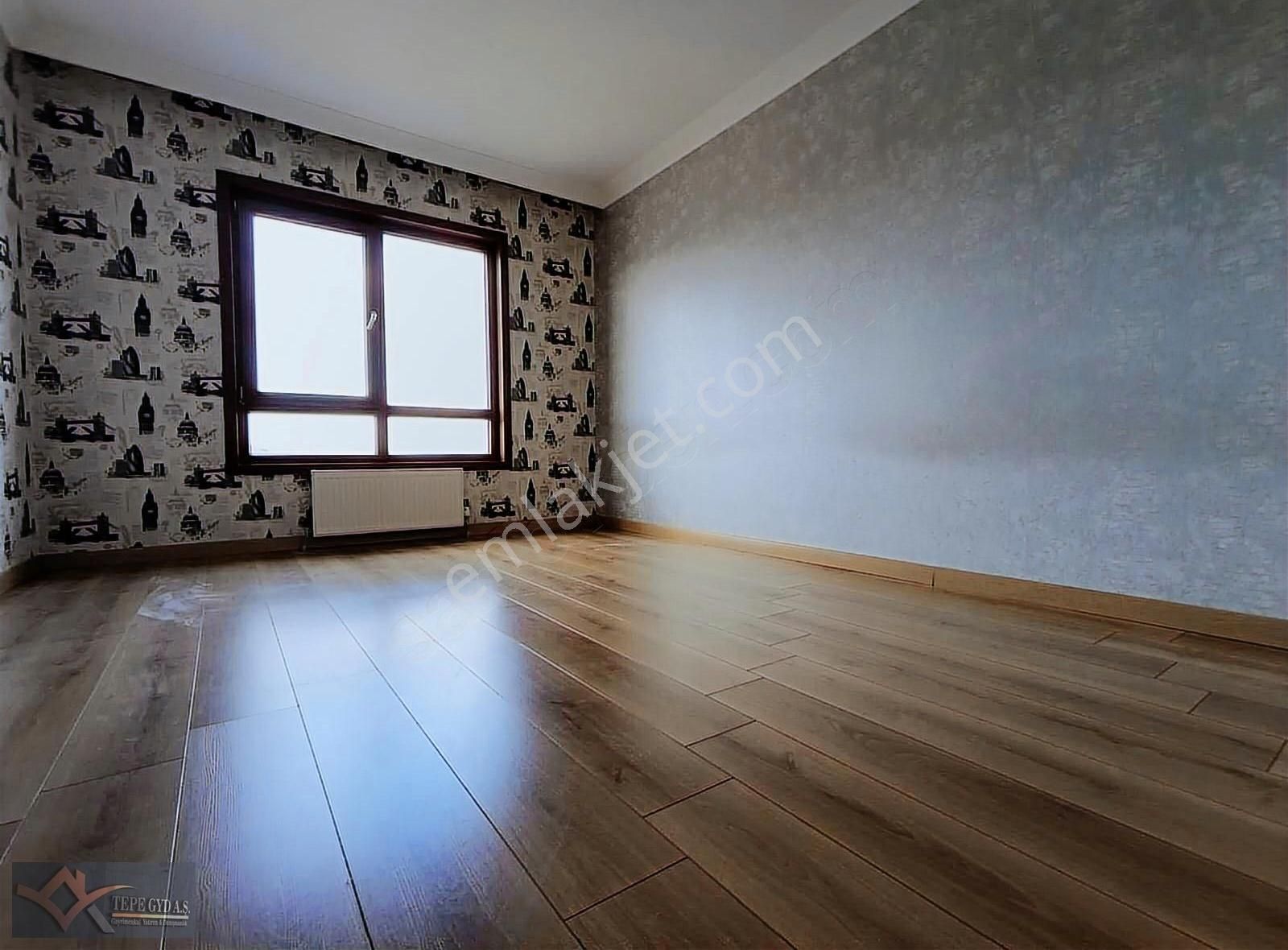 Zümrüt Park Sitesinde 170 M2 3+1full Yapılı Full Manzaralı - Görsel 11