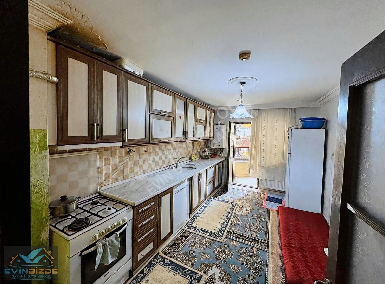 Keçiören Kat Konumlu 4+1 Giyinme Odalı Ebevynli Hastane Yanı