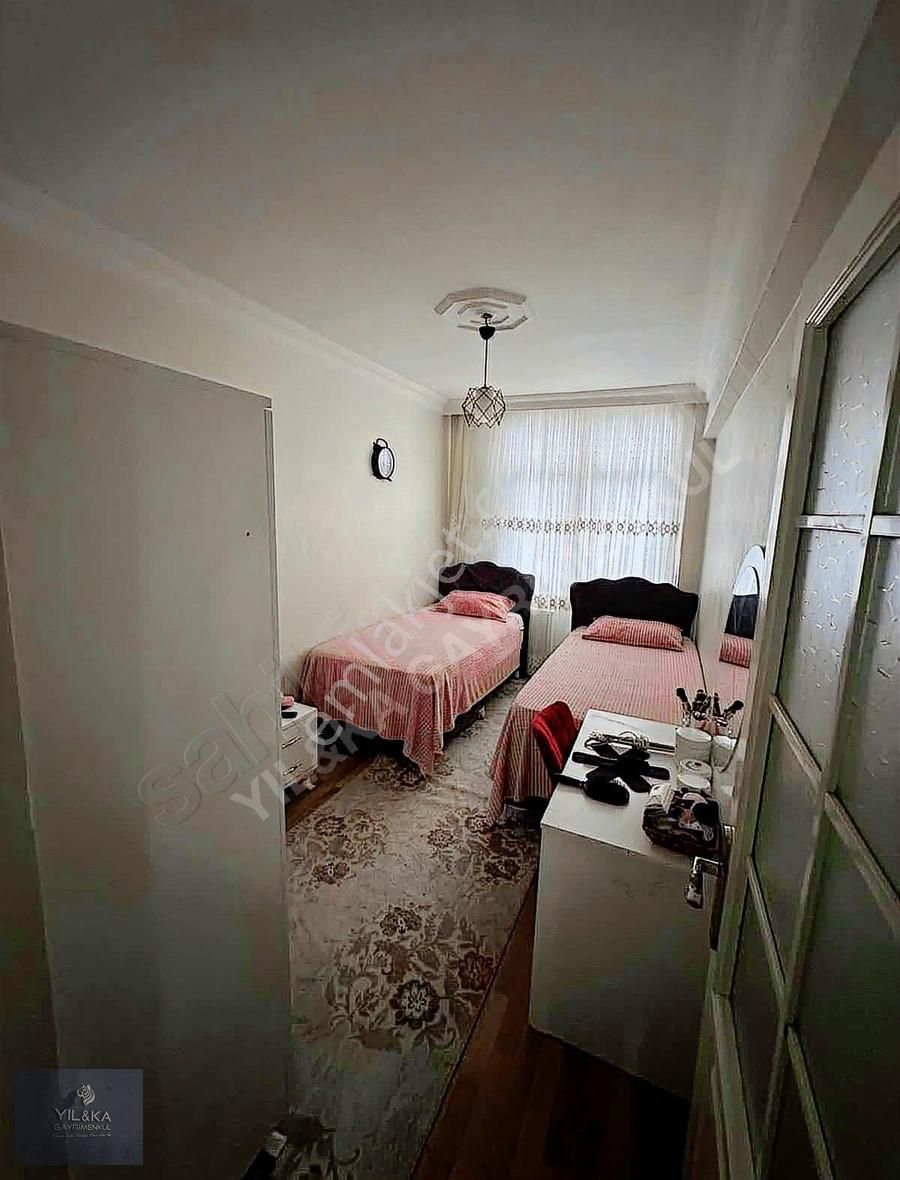 Esenyurt Üçevler Mahallesinde Efsane 2+1 100 M2 Daire