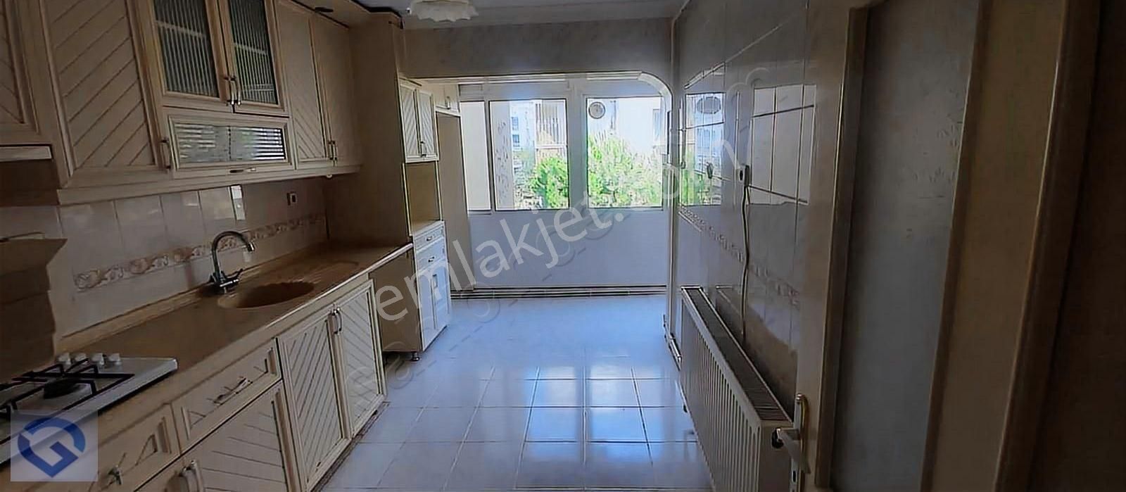 Güvenci'den Postacılar'da 3+1,138 M²,doğalgazlı,ara Kat Kiralık - Görsel 11