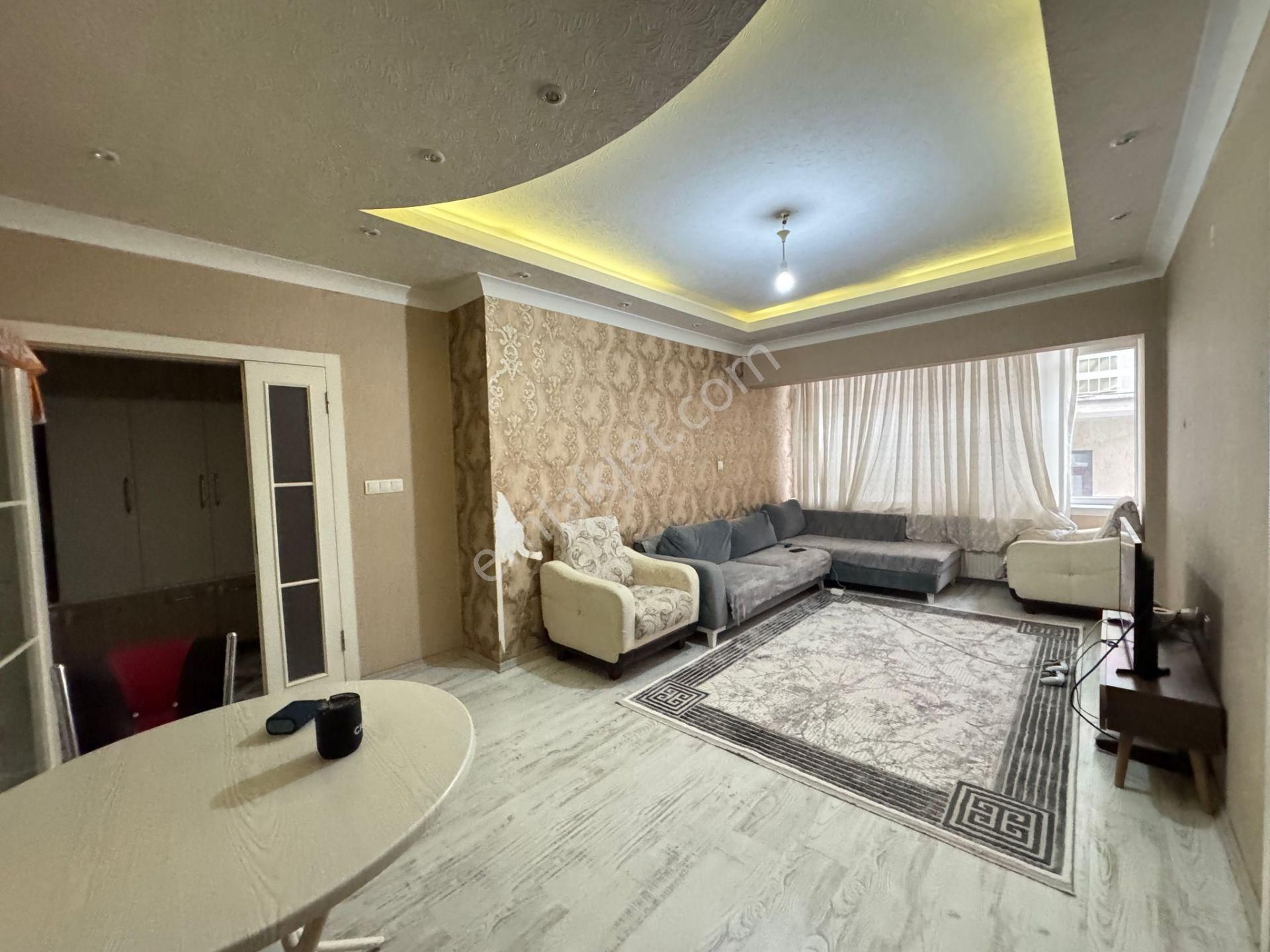 Aşağı Eğlence'de 3+1 Orta Kat 1 Bağımlı Lüks Yapılı