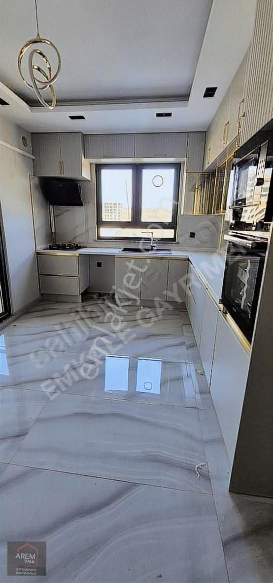 Çanakkale Karacaörende Sıfır Lüks 3+1 Daire