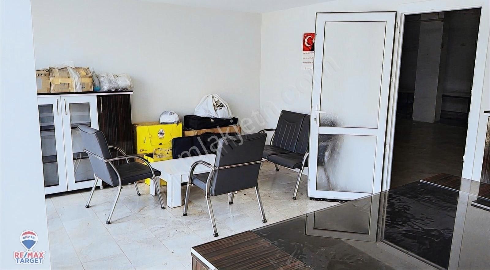 Remax Target'dan Satılık Iş Yerı