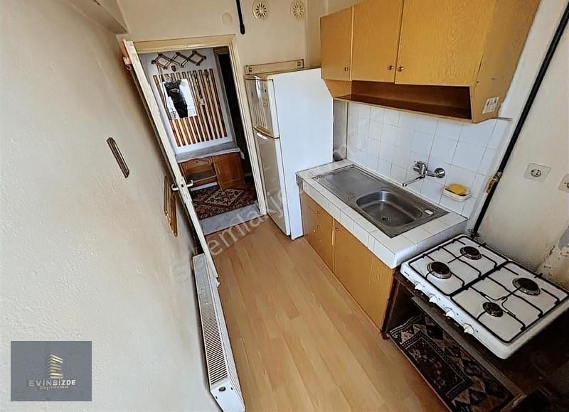 Evinbizde Gayrimenkul █ 2+1 Eşyalı Kiralık Ayyıldız Mah.