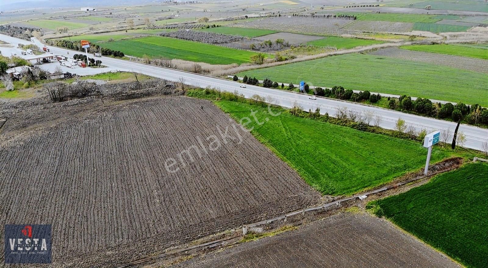 Karakoca'da Anayola Cephe Yatırımlık Fırsat Tarla !!!!!!