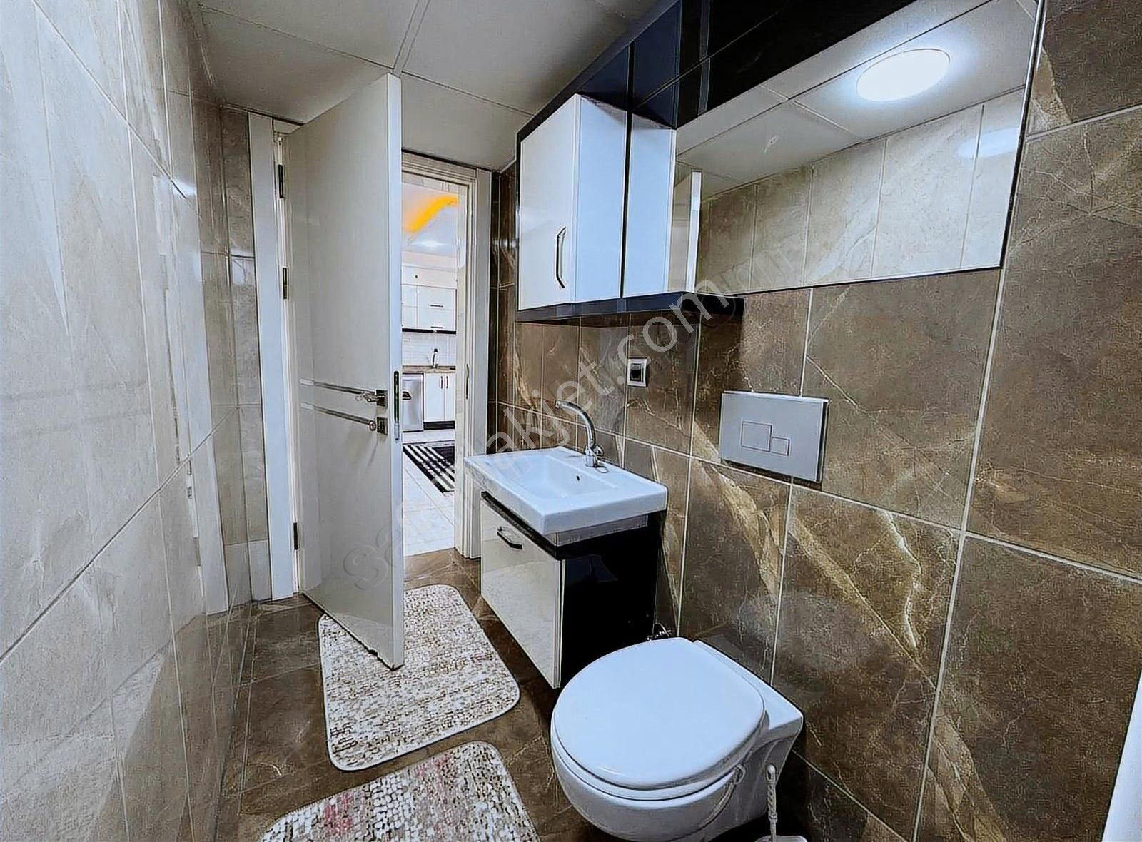 Metropolden Asmalıevlerde Depozitosuz Kiralık Balkonlu Lüx Daire