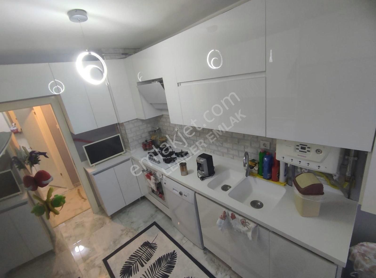 M.çakmak Mahallesi 4+1 Full Yapılı Teraslı Daire