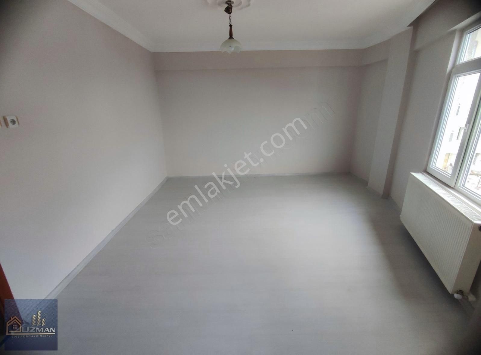 Uzman Emlak'tan Masrafsız Doğalgazlı Merkezi Konum Kiralık Daire