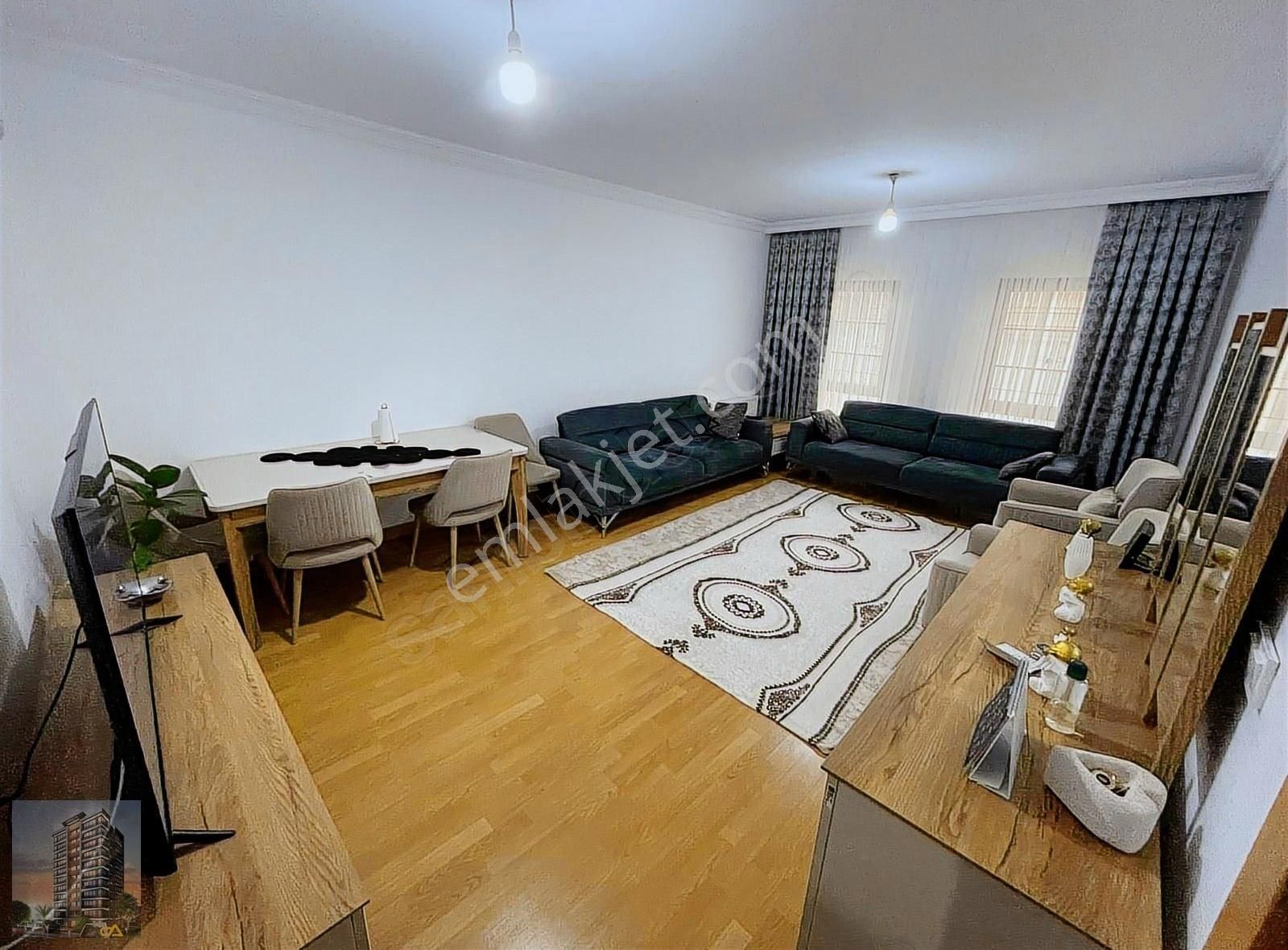Beykent'te Bakımlı Masrafsız (3+1) Satılık Daire